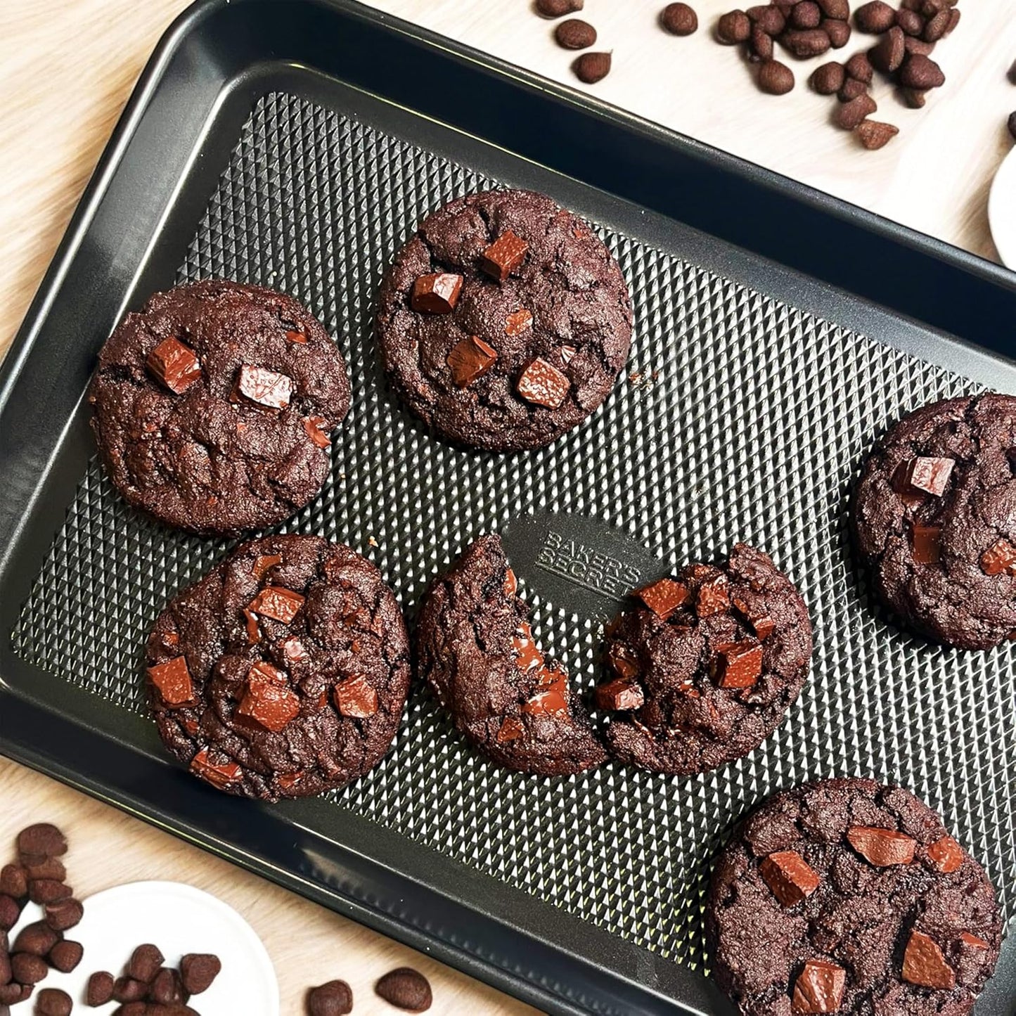Baker's Secret Baking Sheet Pan Set - 3 Premium Cookie Sheets with Diamond Texture | Extra Thick, PFOA-Free