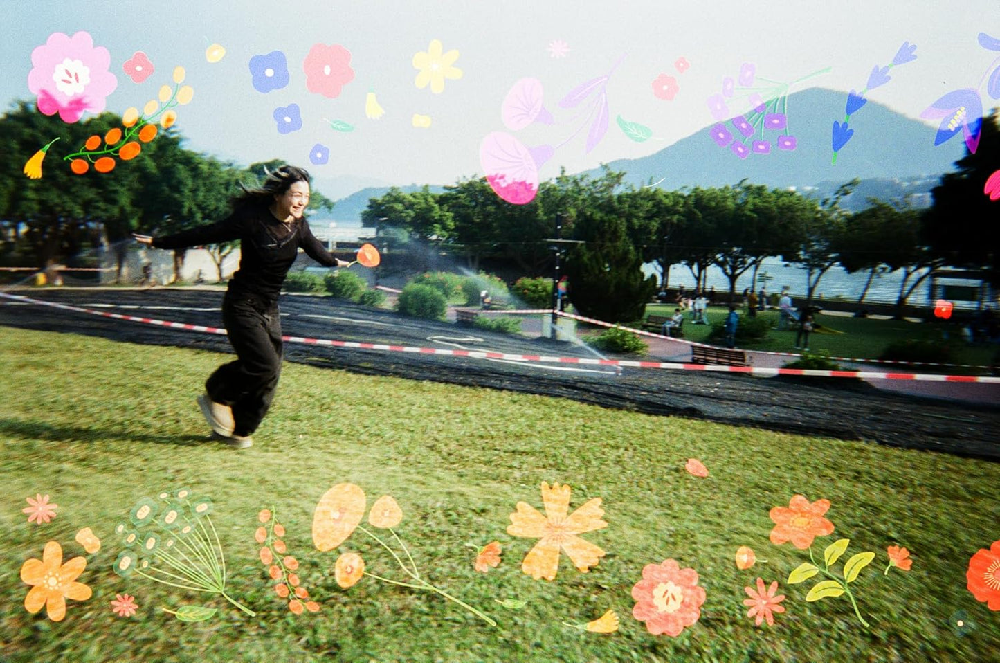 RETO 400 35mm 27EXP, ISO400, color Blossom Disposable Film Camera Color Negative Film, Focus Free, Easy to Use, Built