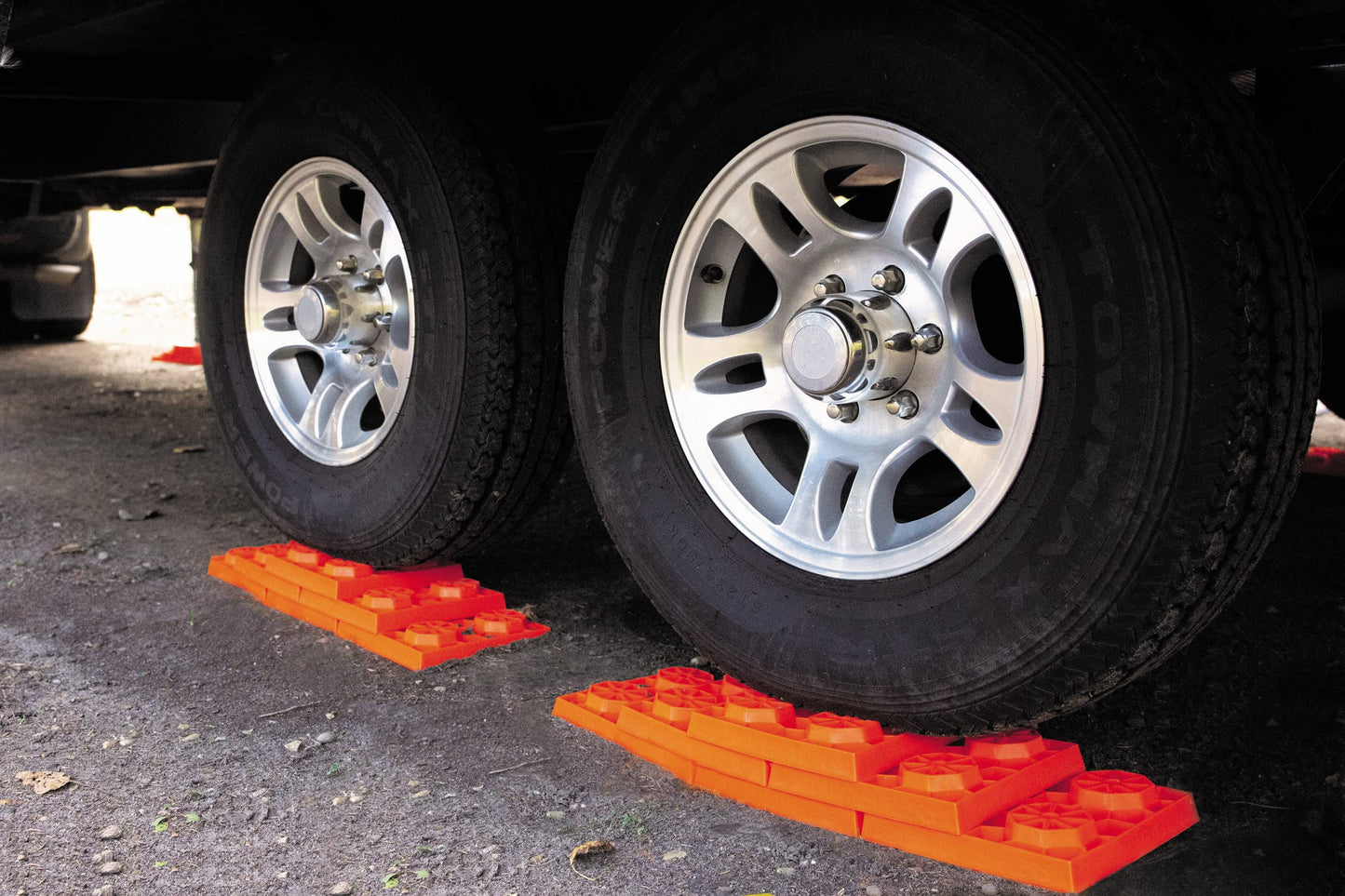 Tri-Lynx Lynx Levelers RV/Trailer/Motorhome/Vanlife interlocking Leveling Blocks with Nylon Storage Bag for most Leveling and Stabilizing functions. 10 Pack, Orange, 00015, Made in USA.