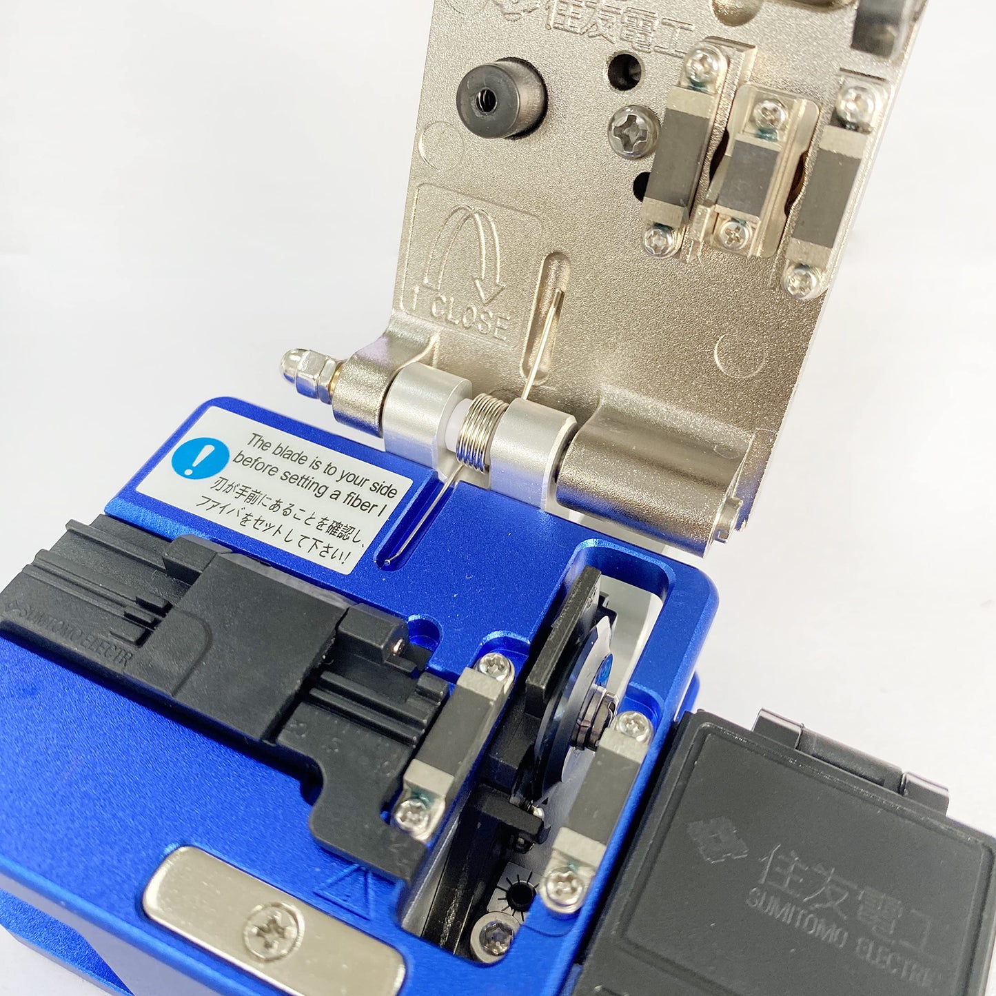 Sumitomo FC-6S Optical Fiber Cleaver Cold Connection Cutter Tool With Fiber Scrap Collector FC 6S fiber cleaver FTTH Fiber Optic Knife Tools (1PCS)