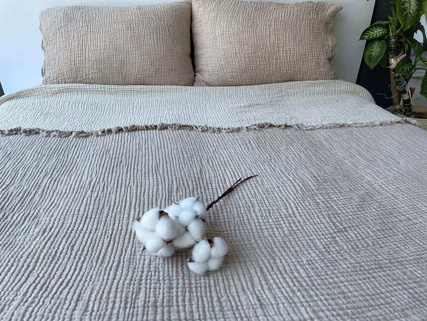 DEKADRON 100% Cotton Muslin Throw Blanket, 4 Layers Bedspread, Soft Turkish Cotton Muslin Bed Cover, Reversible Coverlet, Mink (Full/Queen Size 91x95-230x240cm)