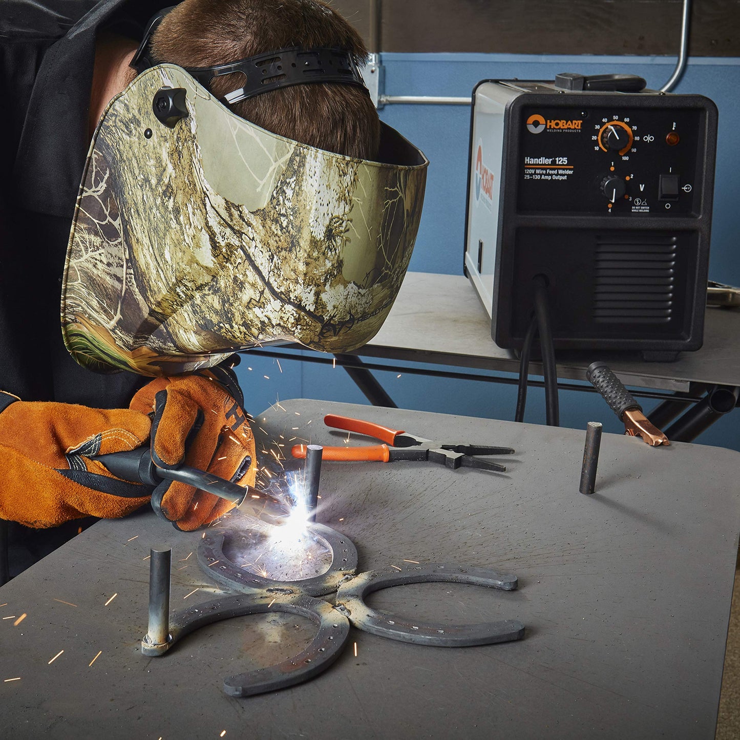 Hobart Handler 125 Wire Feed Welder Package