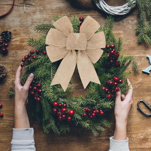 Burlap Wreath - Rustic Jute Bow Christmas Tree Topper Ornament | Perfect for Weddings & Holiday Decor