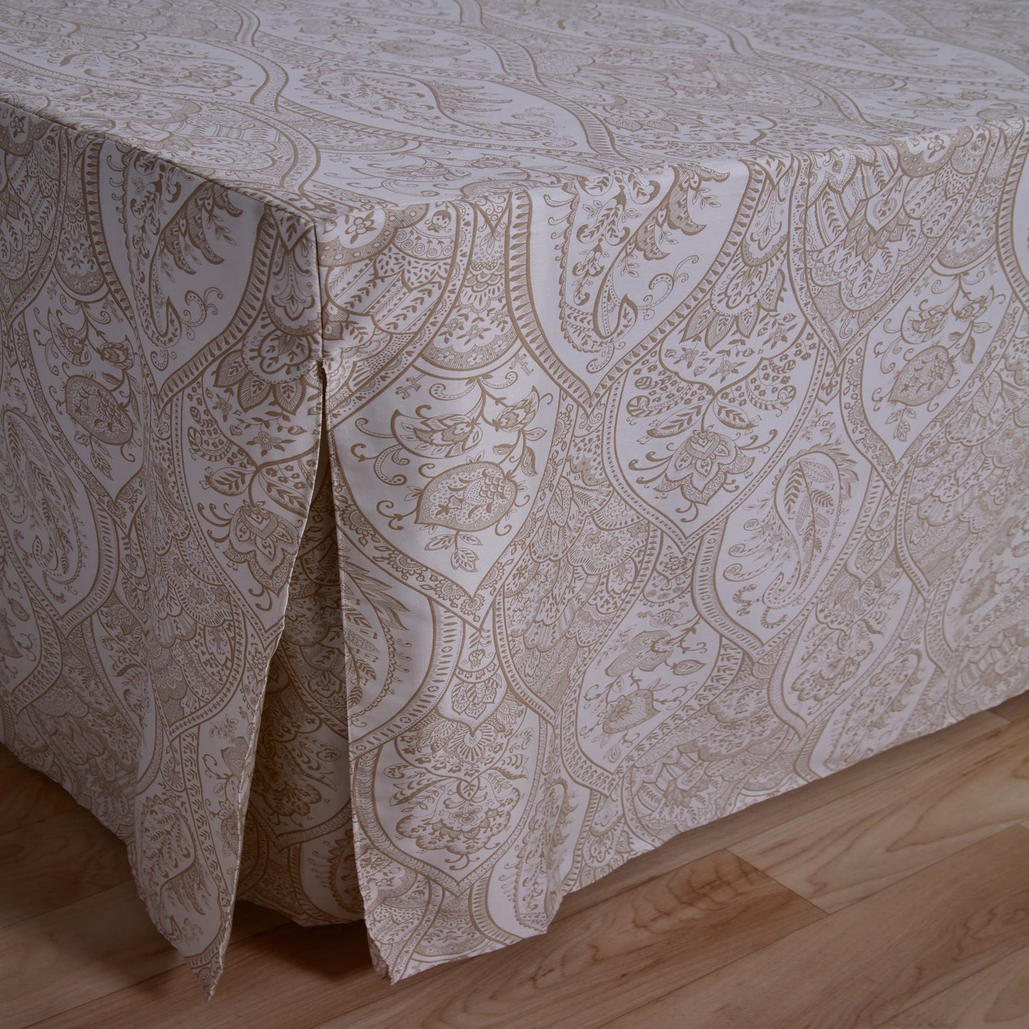 Tablevogue Full Length Fitted Machine Washable Event Tablecloth Cover 30+ Colors and Sizes, Royal, 72-Inch Round