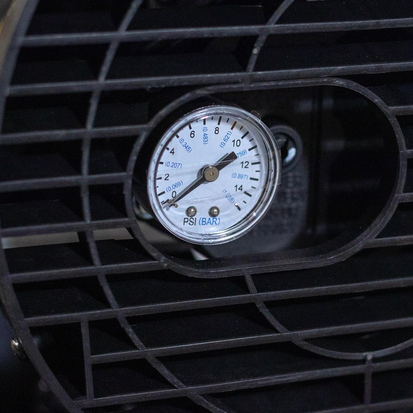Mr. Heater 220,000 BTU FORCED AIR KEROSENE HEATER