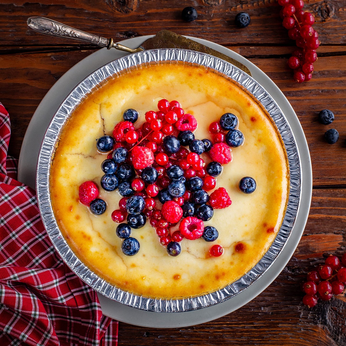 NoCry Premium Disposable Pie Pans 9 Inch (50 Pack) — Made in USA — Foil Aluminum Tins with Curl Lip for Baking Delicious Tarts or Crispy Pastry Crusts — Lightweight Yet Sturdy — Even Heat Distribution
