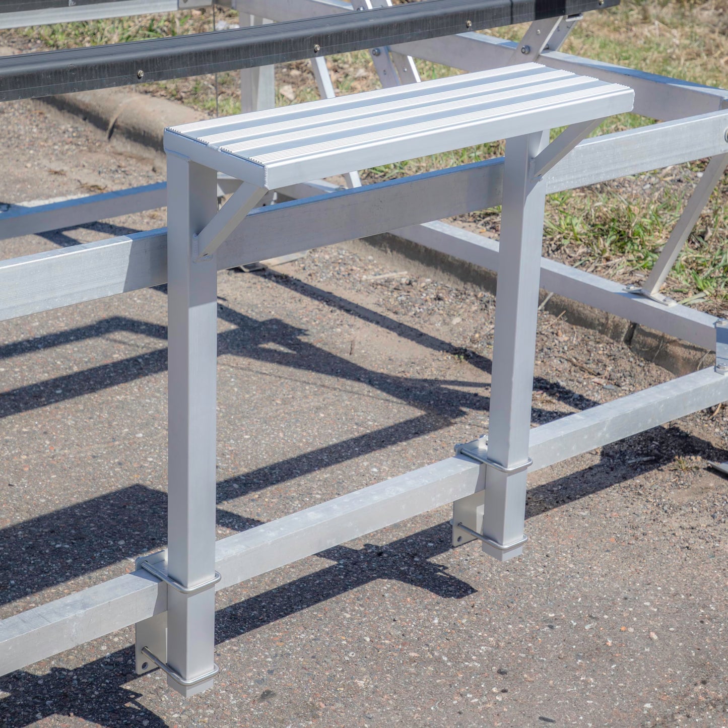 Extreme Max 3006.7129 Boat Lift Step-Over