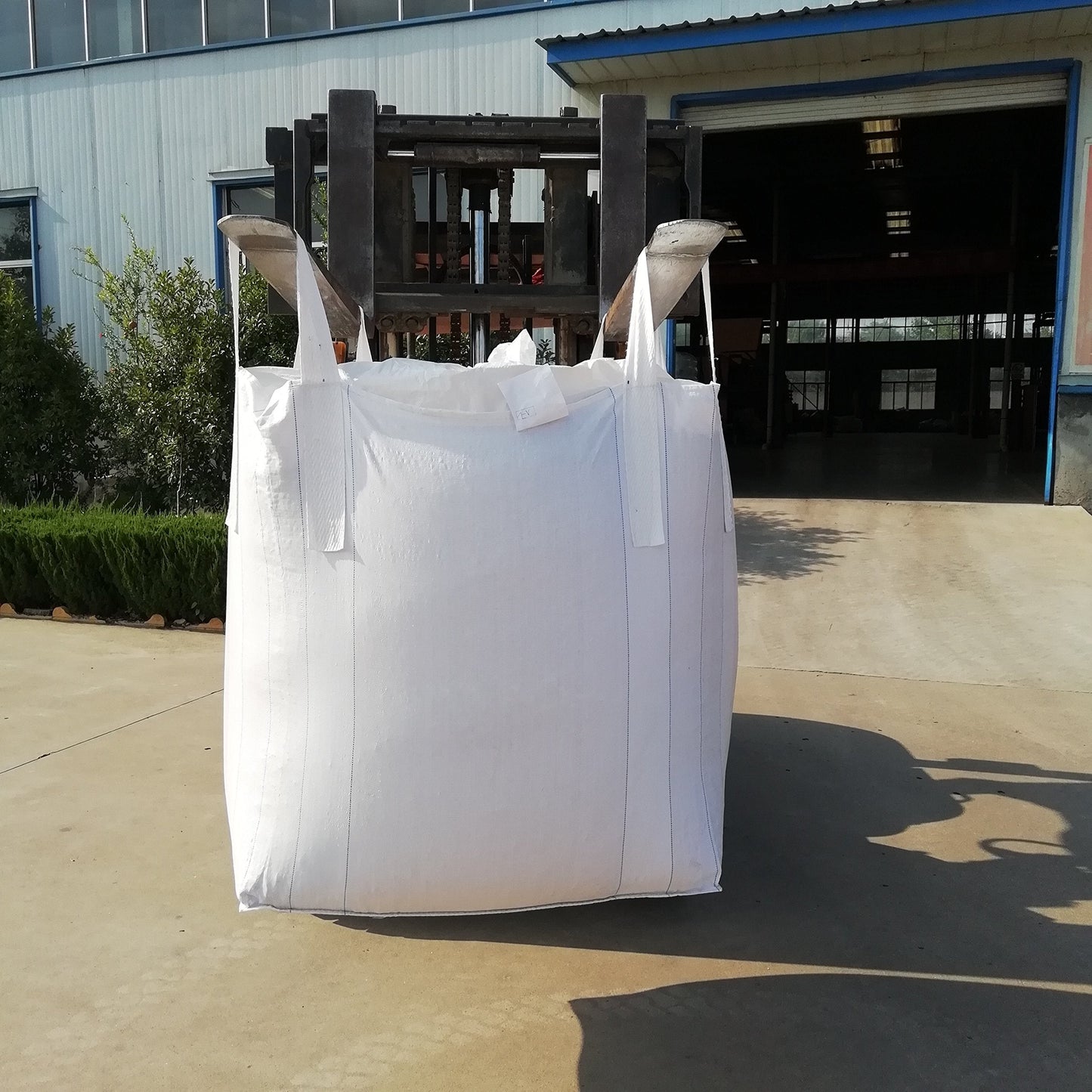 Secbolt FIBC Bulk One Ton Bag, 35" L x 35" W x 43" H, 2200lbs SWL, Duffle Top Flat Bottom, Woven Polypropylene Bags (1)