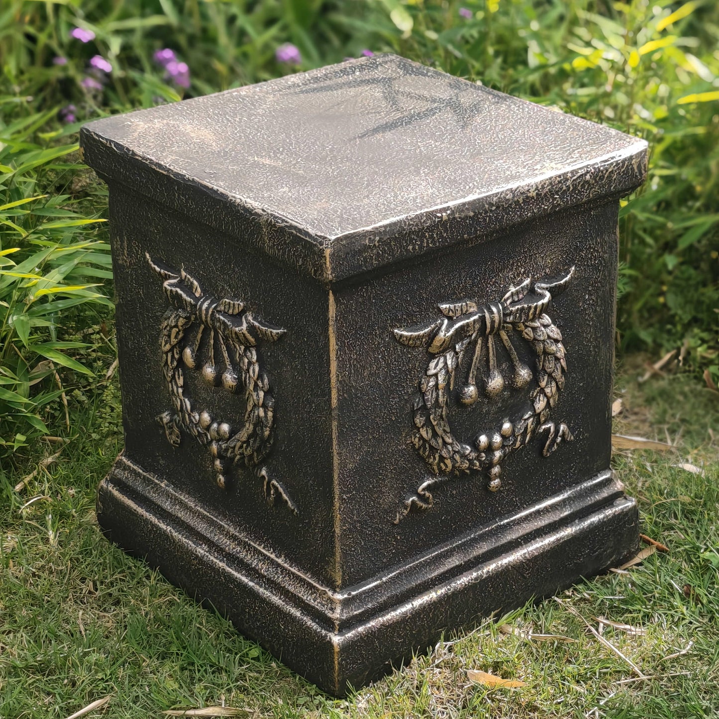 GENUINQ Garden Ear of Wheat Pedestal Statue Outdoor Base Decorative Sculpture Garden Flower Pot Side Table Yard Patio Deck Home Hallway Sculpture