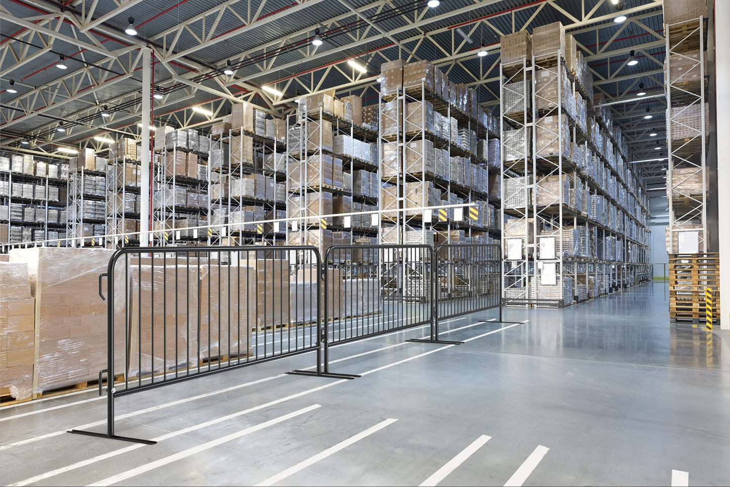 Angry Bull Barricades Barricade in a Box 2.0 - Heavy Duty Interlocking Steel Barricade, 8.5 Ft. (Black, Flat feet)