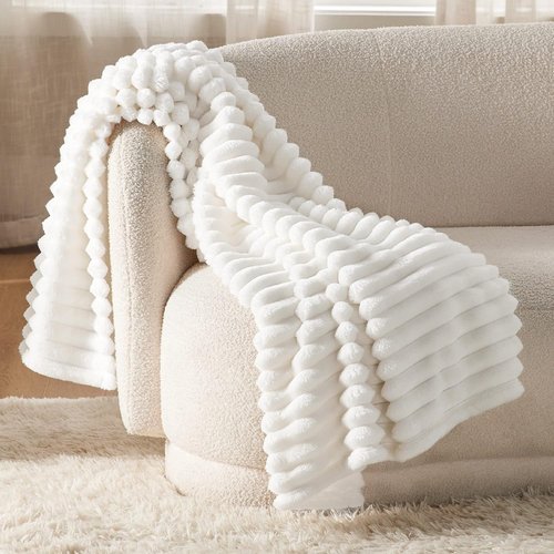 Bedsure Fleece Throw Blanket - Cozy Grey & White Design for Ultimate Comfort