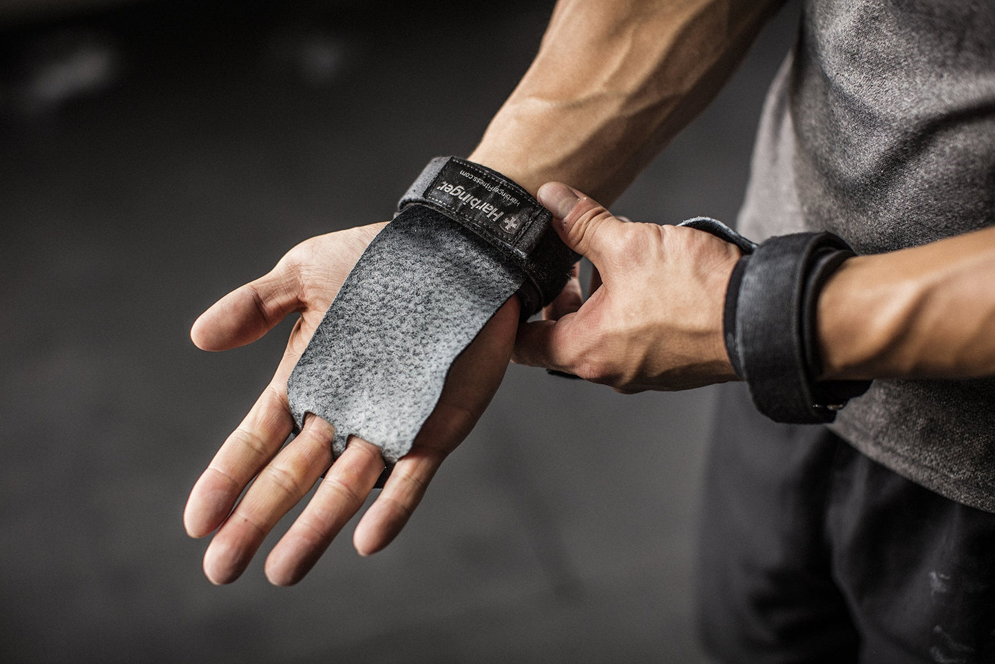 Harbinger Leather Palm Grips for Weight Lifting Workout Hand Protection, Medium