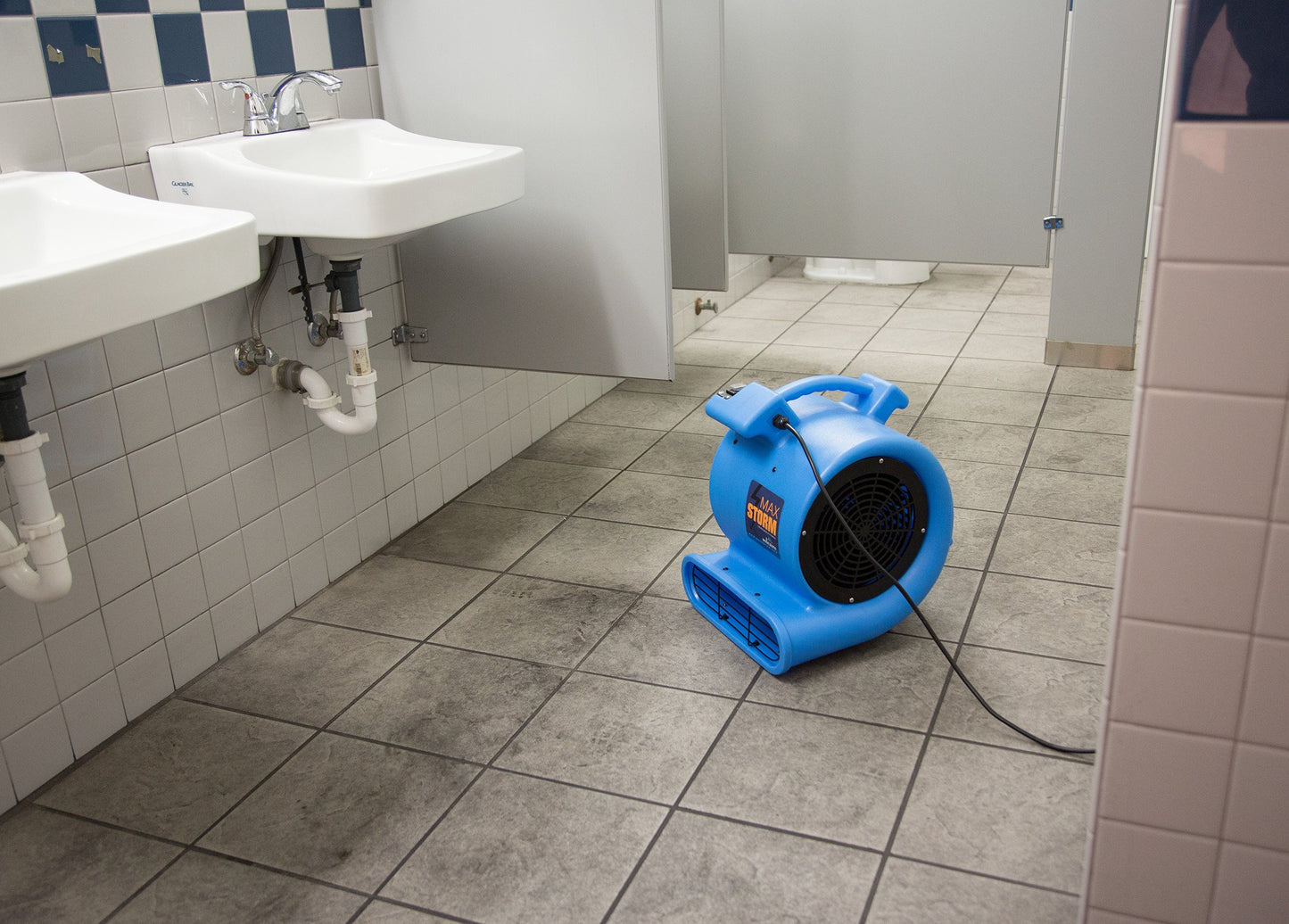 Soleaire Max Storm 1/2 HP Durable Lightweight Air Mover Carpet Dryer Blower Floor Fan for Pro Janitorial Cleaner, Blue, 1 Pack