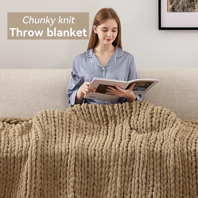 Negwoo Chunky Knit Throw Blanket, 30''*40'' Knitted Throw Chenille Yarn for Bed Couch, Handmade Light Brown Crochet Big Thick Blanket, Machine Washable Cute Comfy Blanket for Home Decor