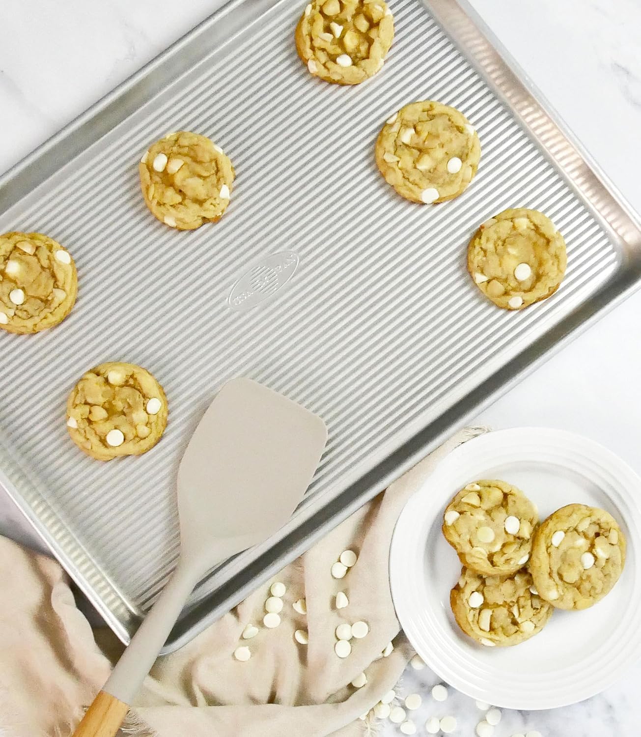 USA Pan | Global Nonstick Aluminum Half Sheet Pan - Durable & Versatile Baking Essential