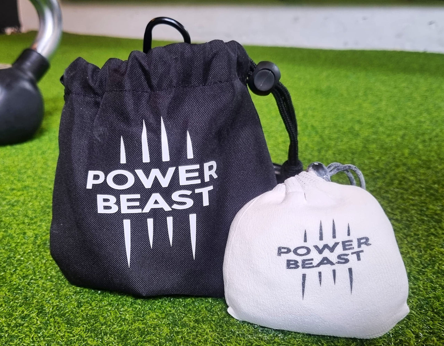 POWER BEAST Refillable Chalk Ball + Bag, Boulder Chalk, Sport Chalk, Gymnastics, Rock Climbing, Bouldering, Weightlifting, Climbing, Pole Dance, Bodybuilding, Tennis, Padel, Cross Training, Gym.