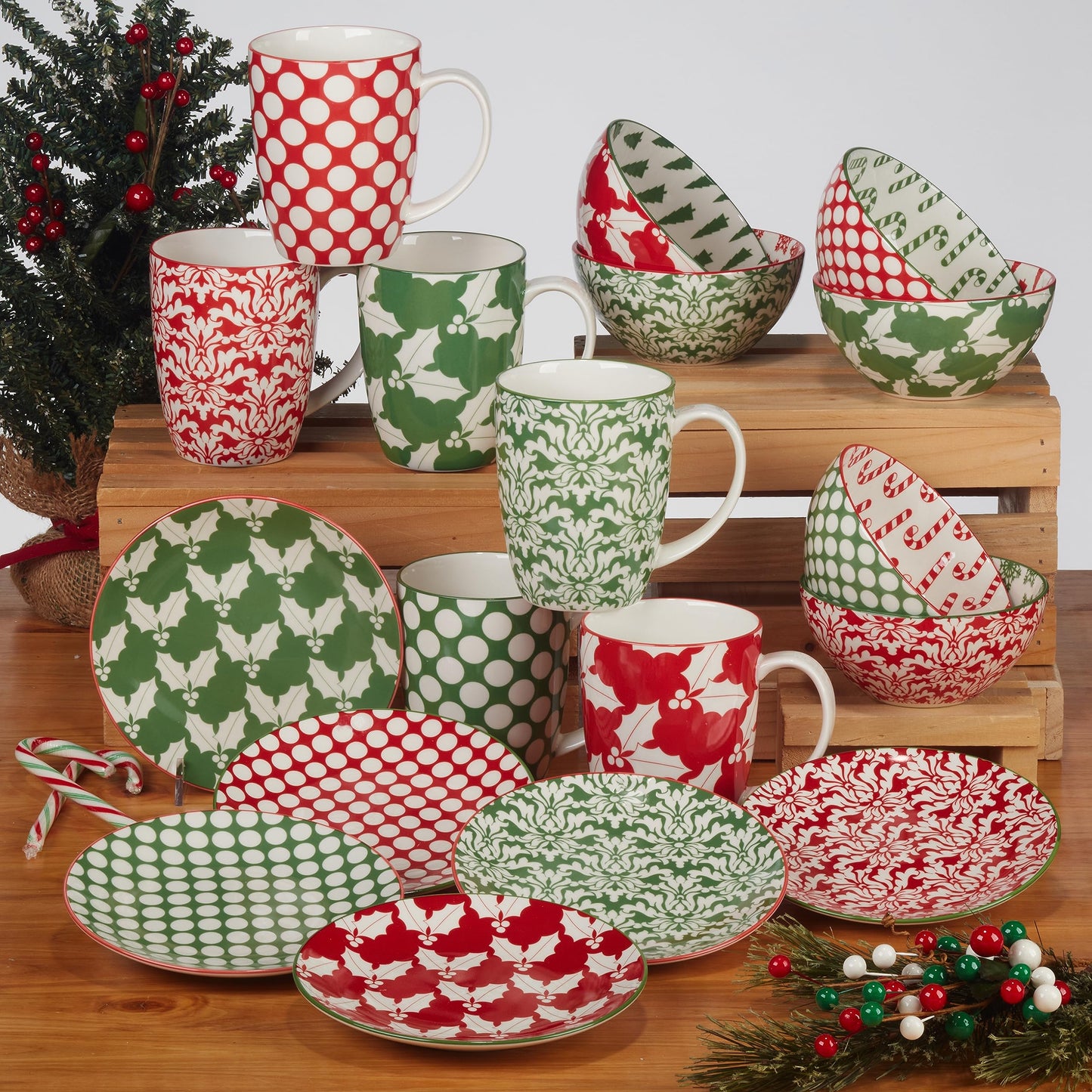 Winter Medley 13 oz All Purpose Bowls – Set of 6 Porcelain Holiday Serving Bowls for Ice Cream, Snacks, or Sides – Festive Assorted Designs for Christmas Entertaining