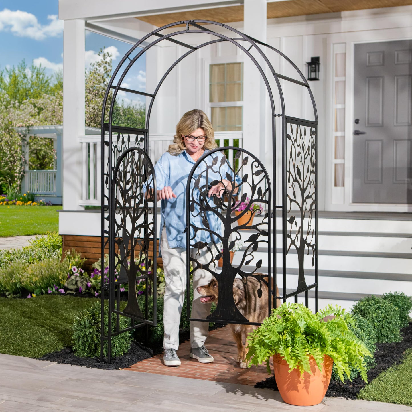 Plow & Hearth Arch Metal Outdoor Garden Arbor, 84 inches Tall, Iron Trellis Lattice for Climbing Plants, Wedding Arch, Outdoor Patio Décor (Tree of Life with Gate)