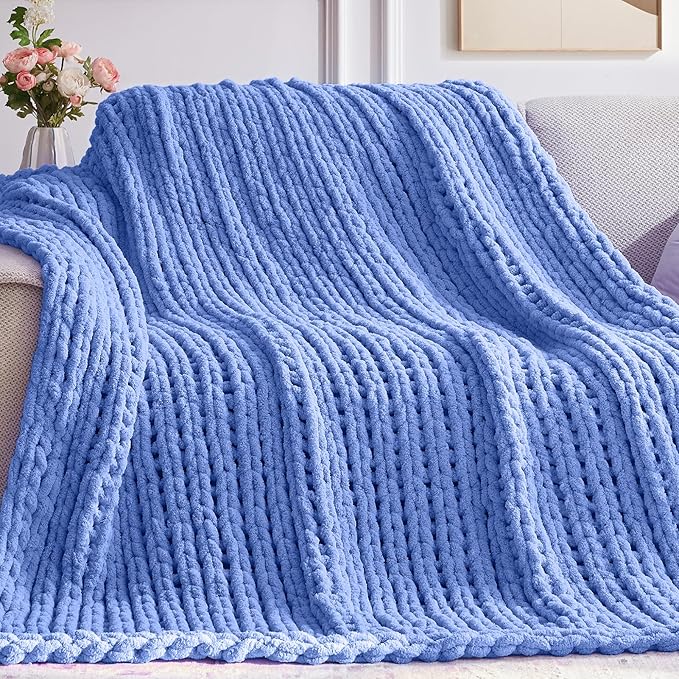 Negwoo Chunky Knit Throw Blanket, 50''*60'' Knitted Throw Chenille Yarn for Bed Couch, Handmade Light Blue Crochet Big Thick Blanket, Machine Washable Cute Comfy Blanket for Home Decor