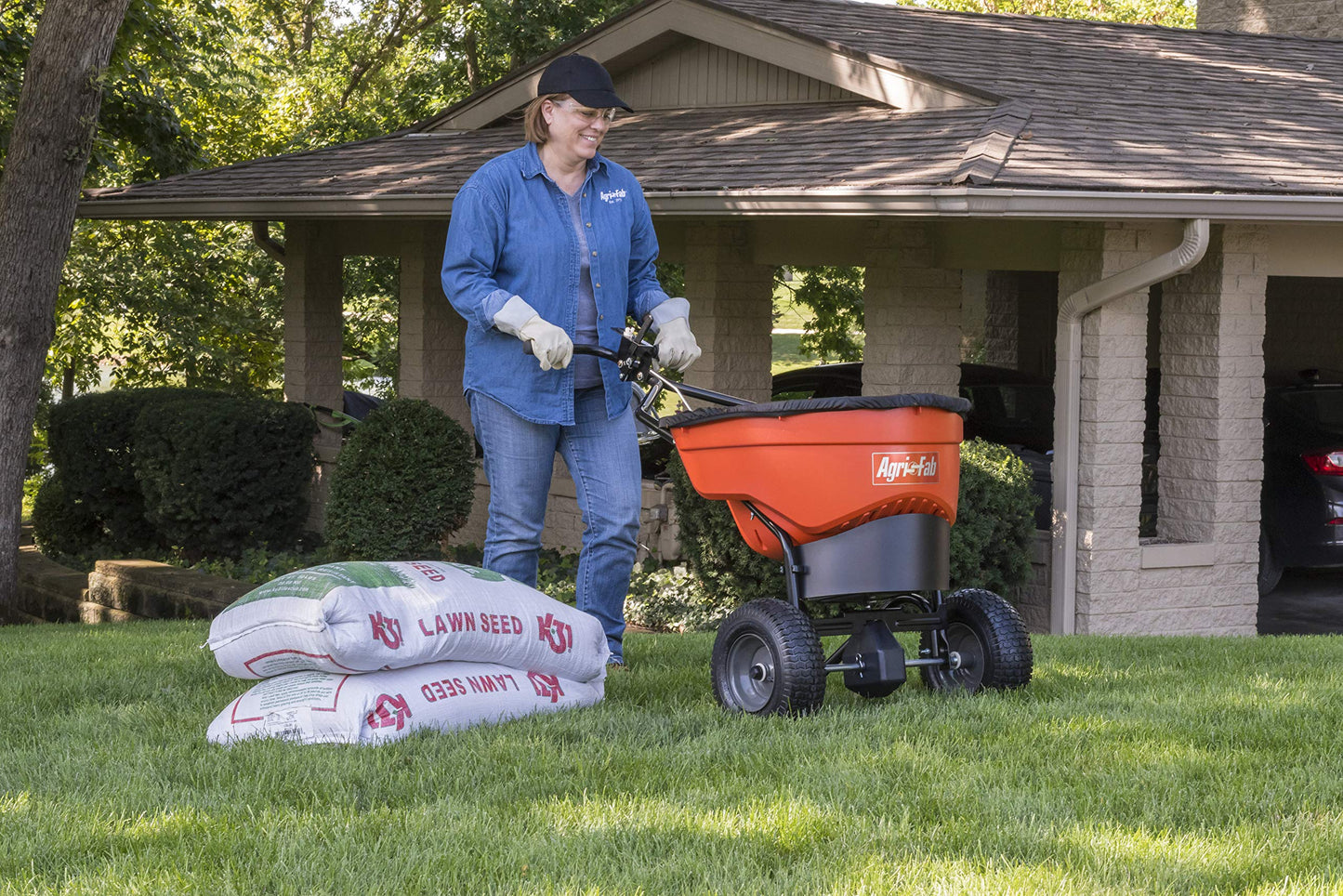 Agri-Fab 45-0548 130 lb. Commercial Push Spreader, Orange/Black