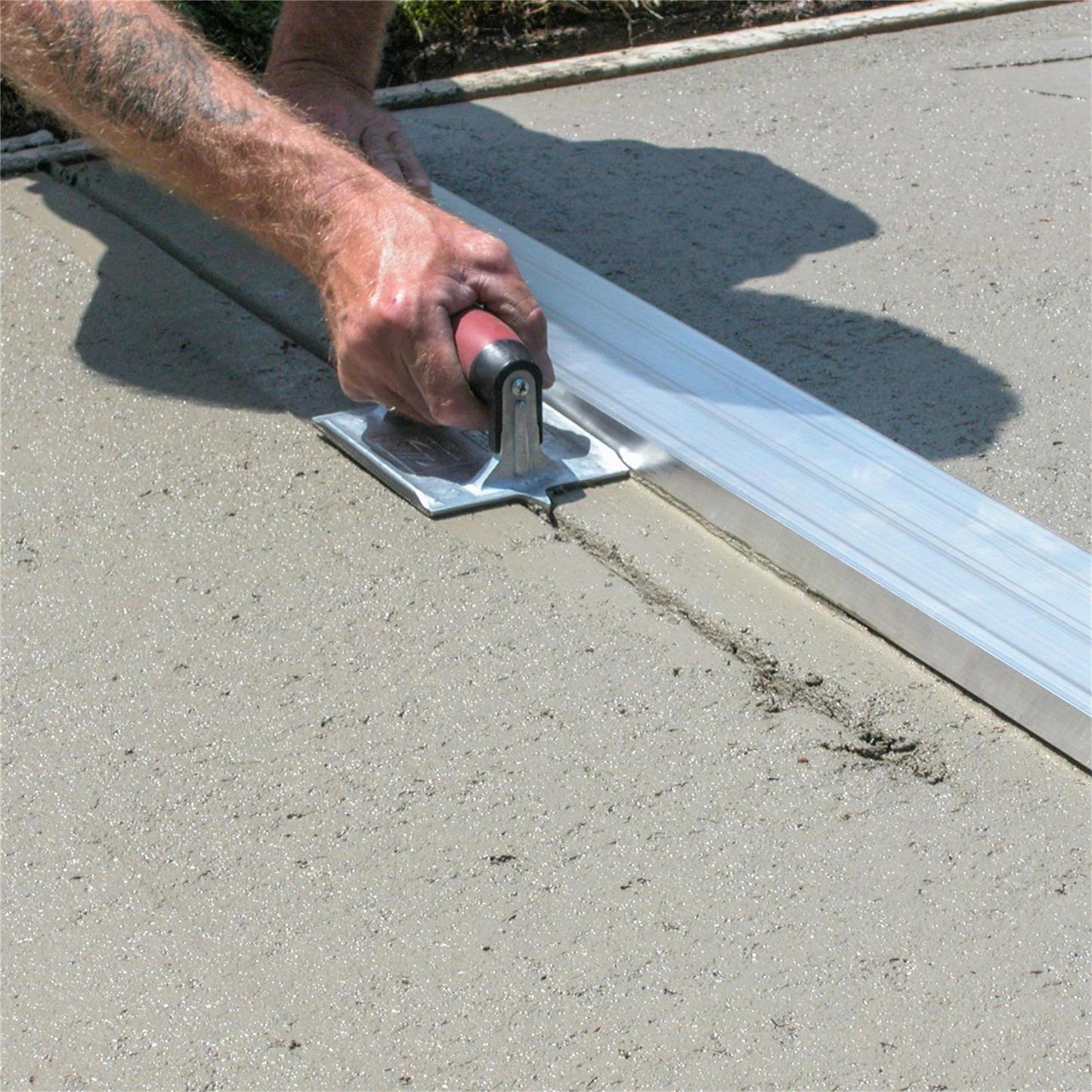 MARSHALLTOWN Heavy-Duty Zinc Concrete Groover, 6 x 4 3/8 inch Blade, DuraSoft Handle, Concrete Tools Made in The USA, 833D