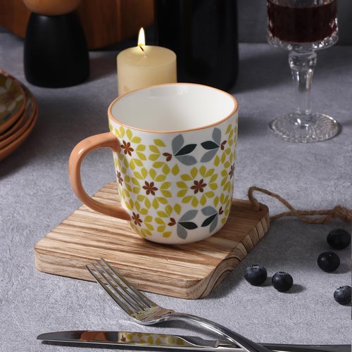 Floral Pattern Coffee Mugs, Bone China Tea Cups with Colored Handles, Set of 4