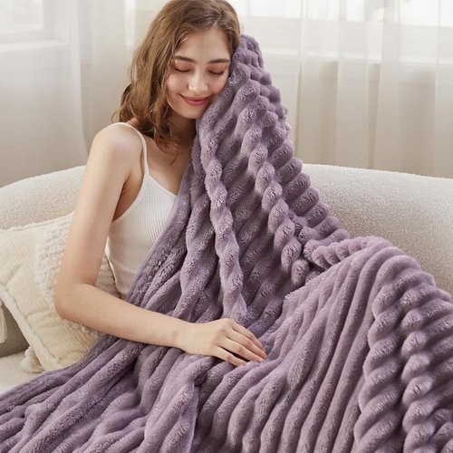 Bedsure GentleSoft Light Purple Throw Blanket - Cozy Soft Couch Blanket for Women | Perfect 50x60 Inches Gift for Mom