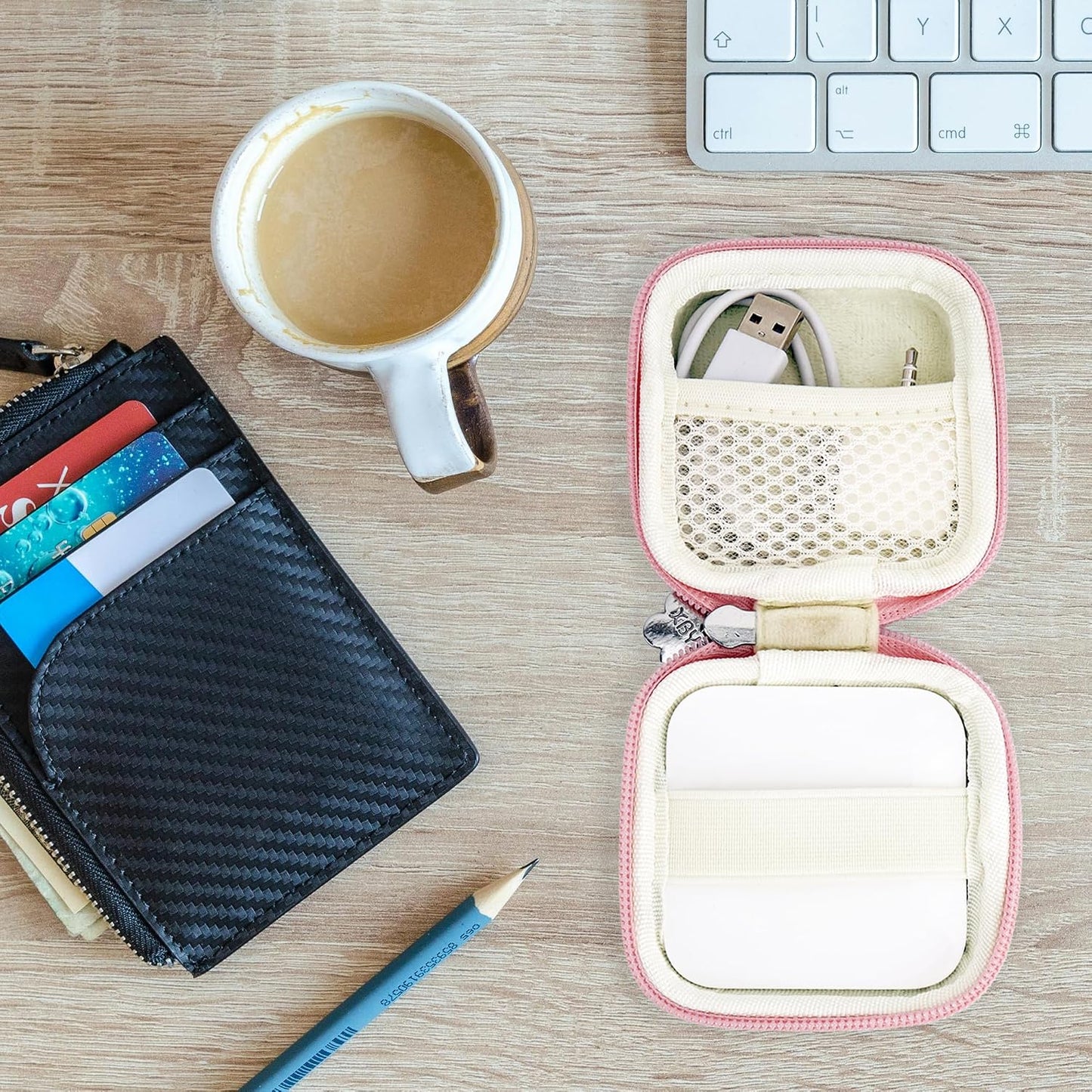Linpr (1st/2nd Card Reader Case for Square Contactless & Chip Reader Gen), Mini Hard Shell Carrying Bag, Fits Credit