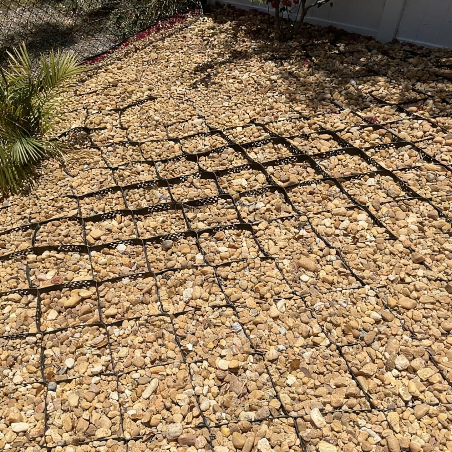 Sumloty Gravel Grid 4 x 11FT-2" Depth HDPE Geo Grid 1885 lbs Per Sq Ft Load with U-Shaped Stakes & Connectors for Driveway, Patio, Shed Base, Parking Lot, Grass Stabilization, Black