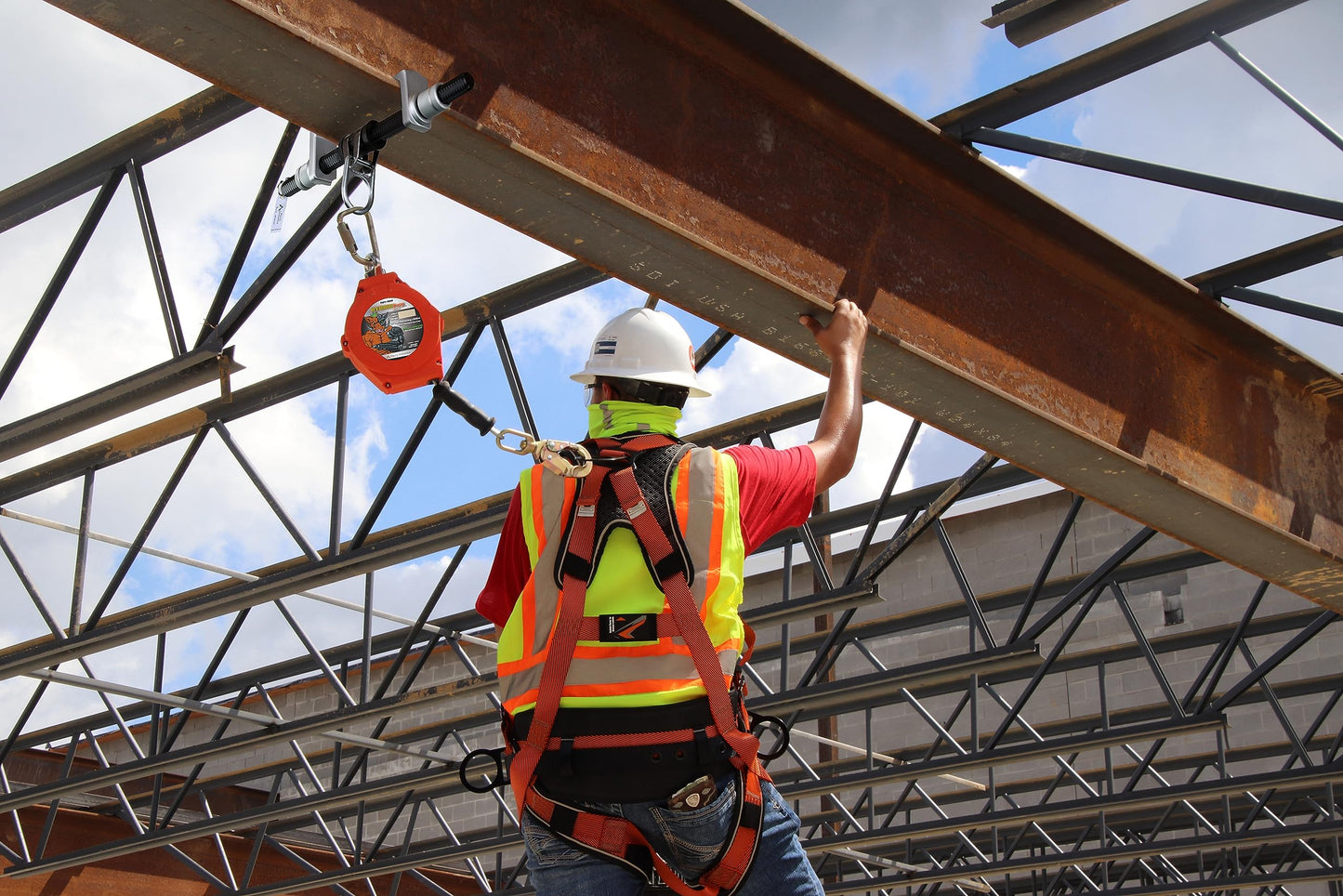 Malta Dynamics Fall Protection Steel Beam Walker Super Slider for 3" - 14", Fall Arrest Roof Anchor, I or H Beam Top Flange, Sliding Anchor Beamer, Construction & Roofing - OSHA/ANSI Compliant