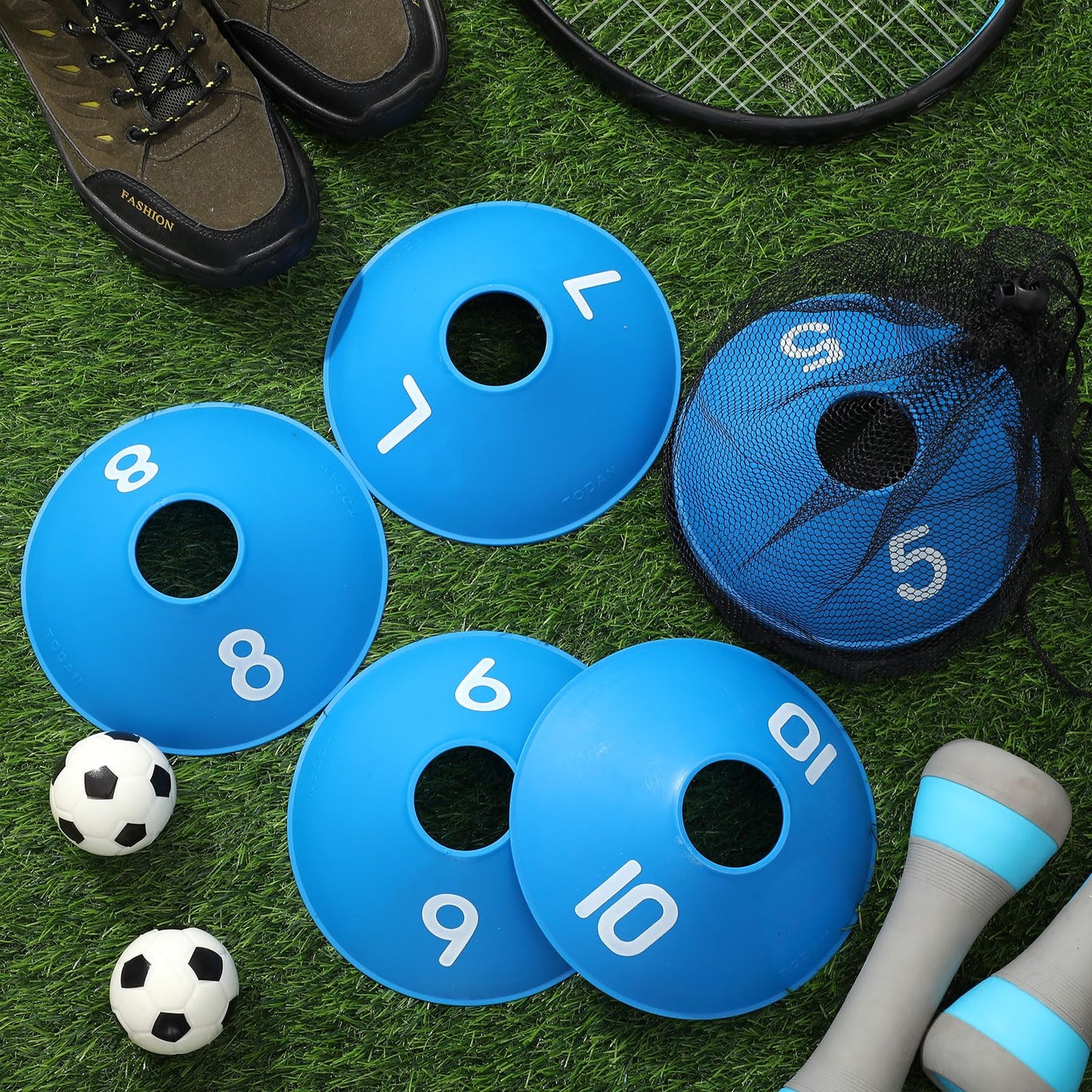 Relaxgiant 10 Pcs Numbered Sports Disc Cones 1-10 Soccer Cones with Mesh Carry Bag Flexible Agility Cones Soft Field Cones for Gym PE Classes School Activities Games, Sports Training Equipment (Blue)