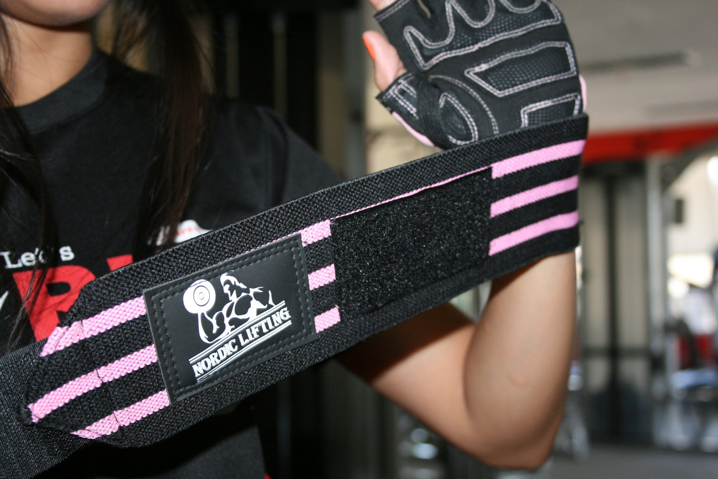 Nordic Lifting Wrist Wraps (2 Pairs) – Adjustable Wrist Wraps with Thumb Loop for Weightlifting, CrossFit & Powerlifting – Gym Essentials Support for Men & Women, Pink/Purple