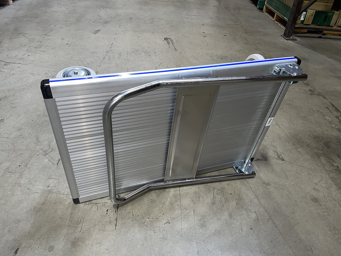 Pake Handling Tools - Folding Platform Truck, Aluminum, 550 lbs Capacity, 35.5" x24'', Compact Foldable Cart for Warehouse, Restaurant, Shops Factories and Home - Flatbed Cart with 4 Rubber Wheels
