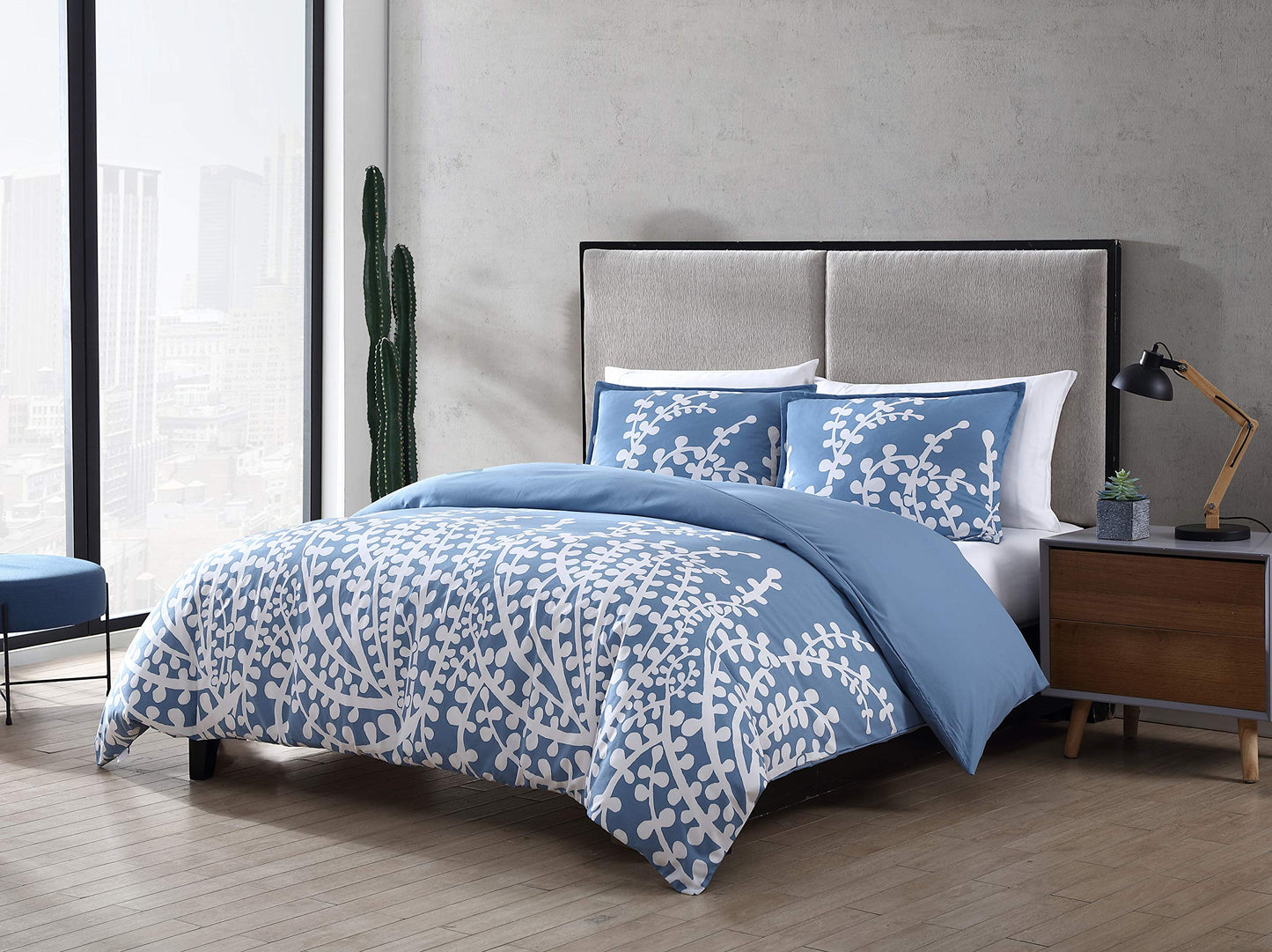 City Scene - King Duvet Cover Set, 100% Soft Cotton Bedding for Year Round Comfort, 3 Piece Bed Set with Matching Pillowcases (Branches Blue)