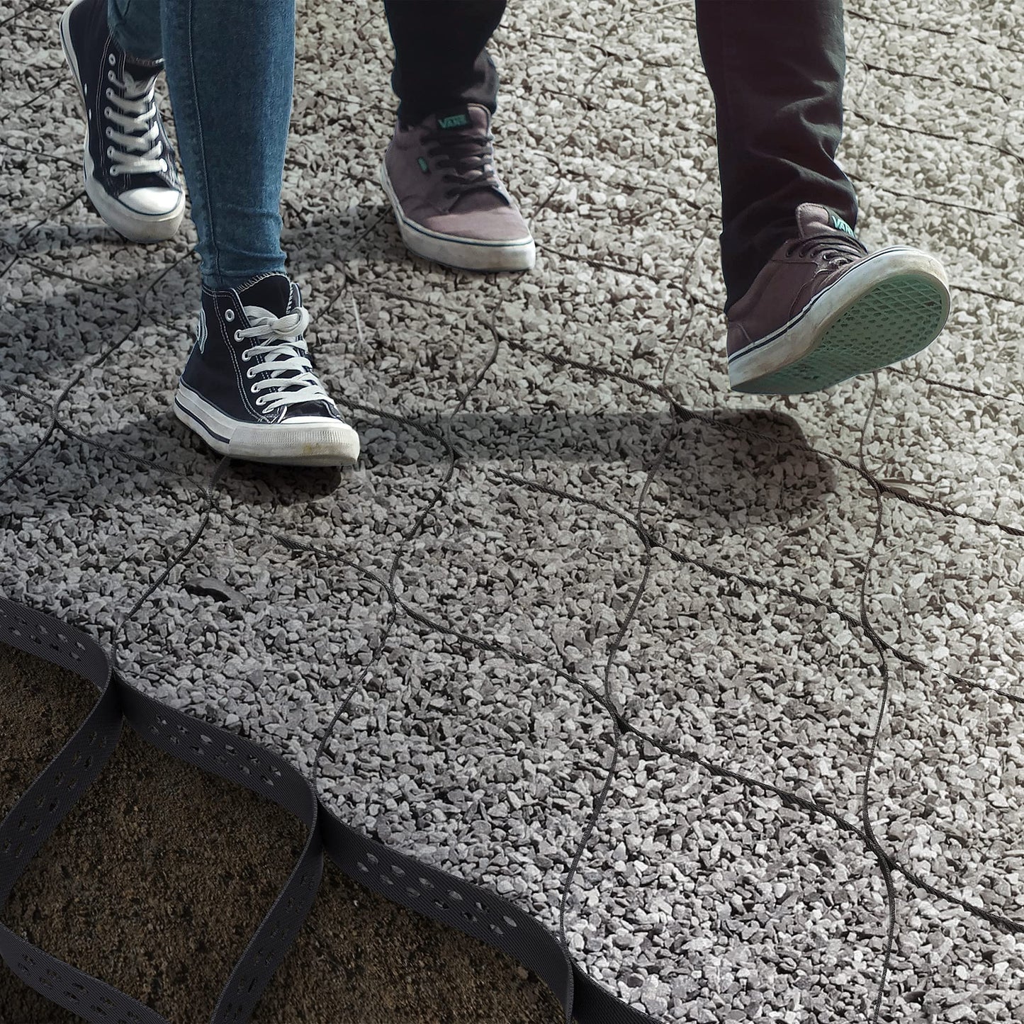 Vodaland - 2" GeoCell - 100% Permeable for Walking Paths, Patios and Erosion Control, Size 9 ft x 17 ft Black