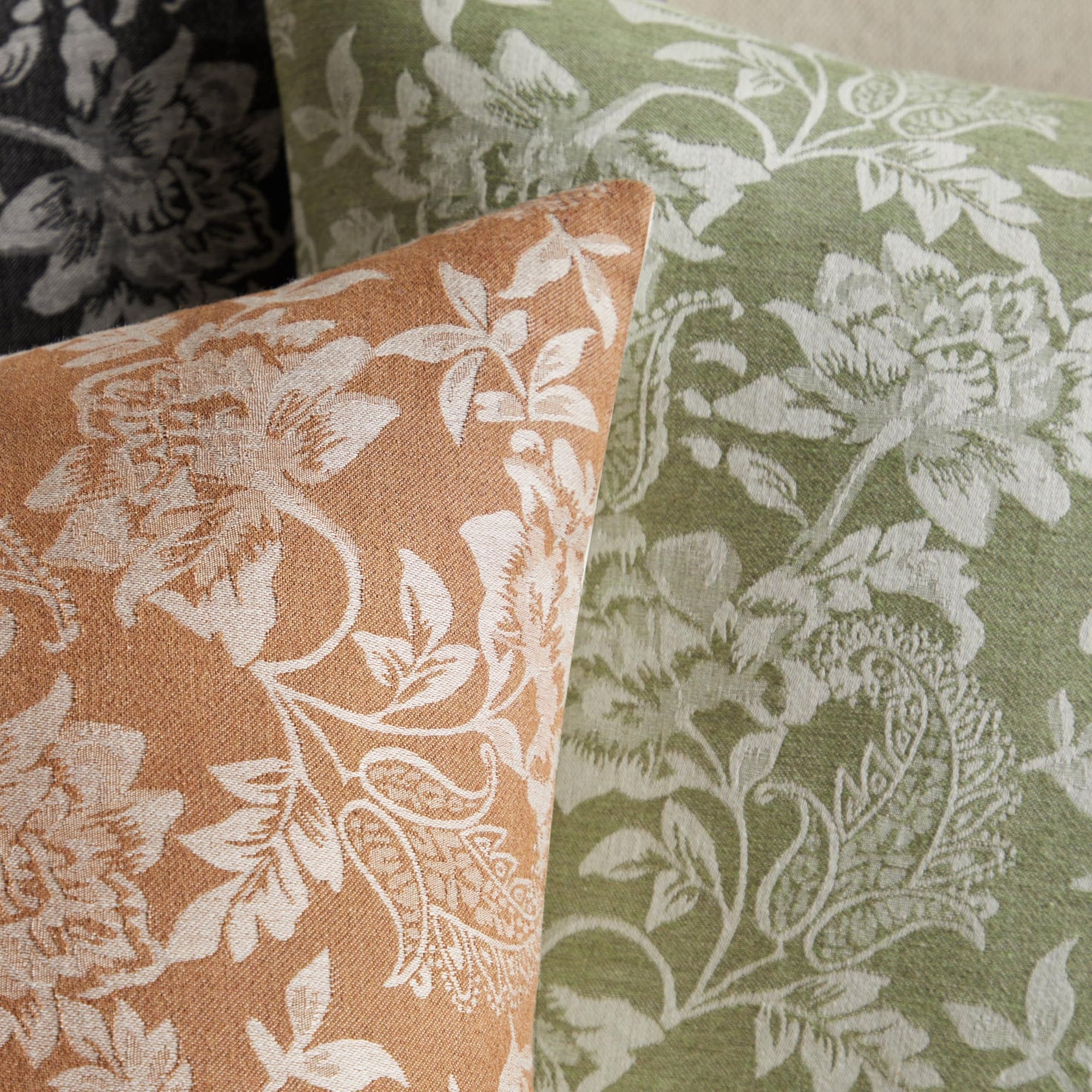 YZJZEDS Floral Jacquard Throw Pillow Covers Set of 2, Background/Green 18x18 Inch, Farmhouse Decorative Cotton Sage Green Cushion Covers for Sofa Bed Living Room Home Decor