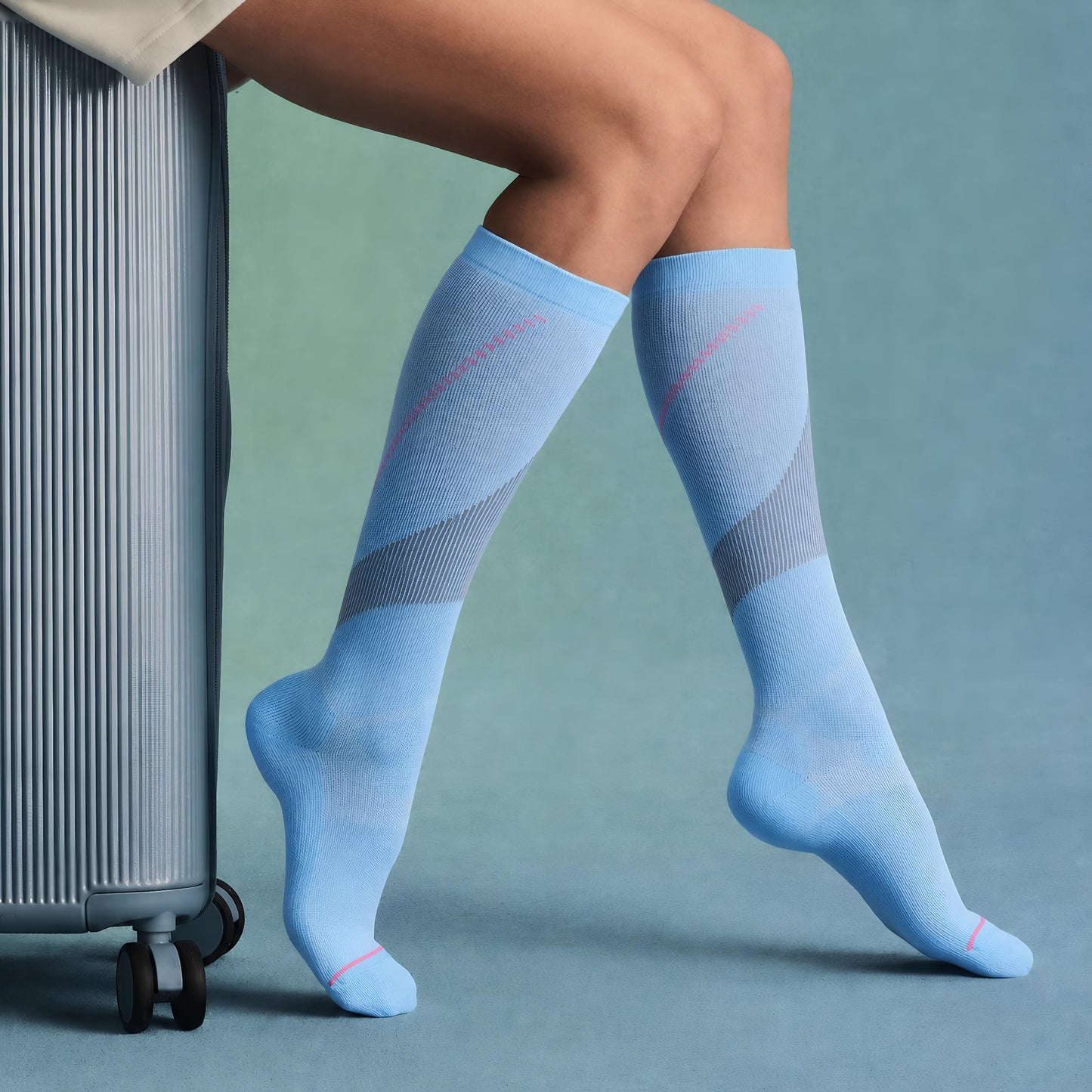 Mosithings 4 Pairs Compression Socks For Women 15-20mmHg Graduated Compression Circulation Support Socks For Flying, Color Mix2,S/M
