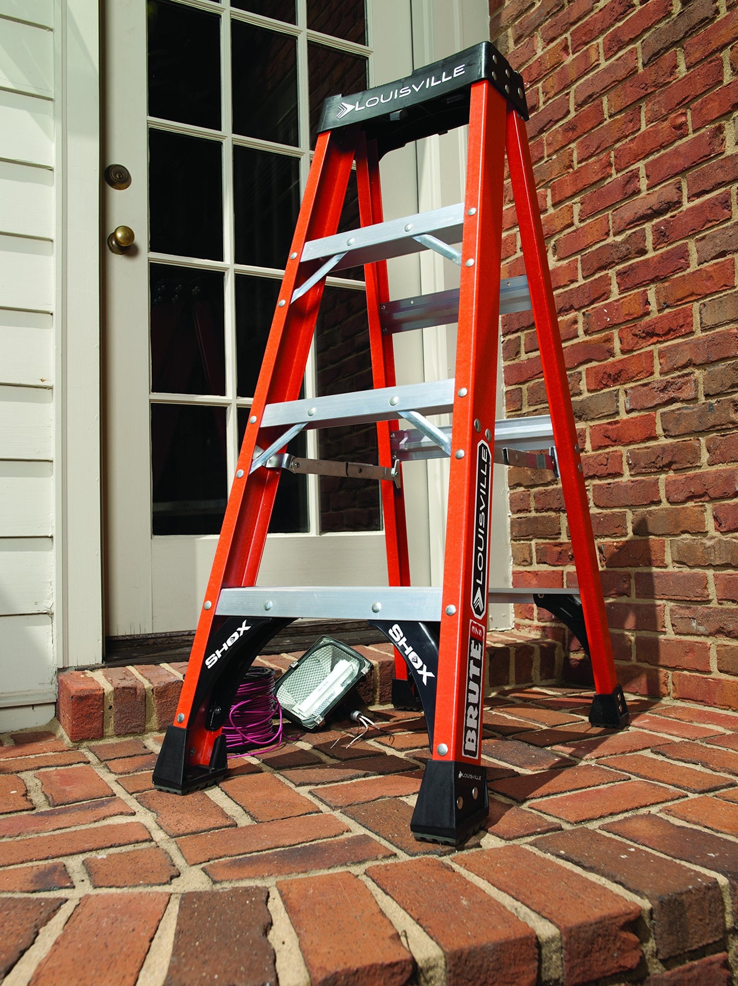 Louisville Ladder 10-Foot Fiberglass Step Ladder, 375-Pound Load Capacity, Type IAA, FS1410HD