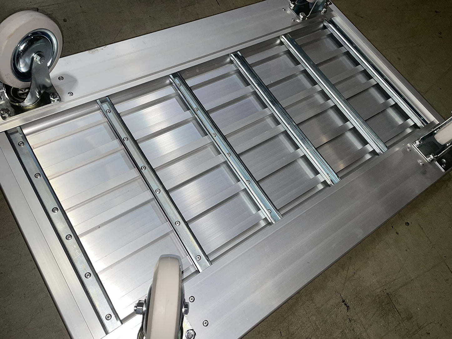 Pake Handling Tools - Folding Platform Truck, Aluminum, 550 lbs Capacity, 35.5" x24'', Compact Foldable Cart for Warehouse, Restaurant, Shops Factories and Home - Flatbed Cart with 4 Rubber Wheels