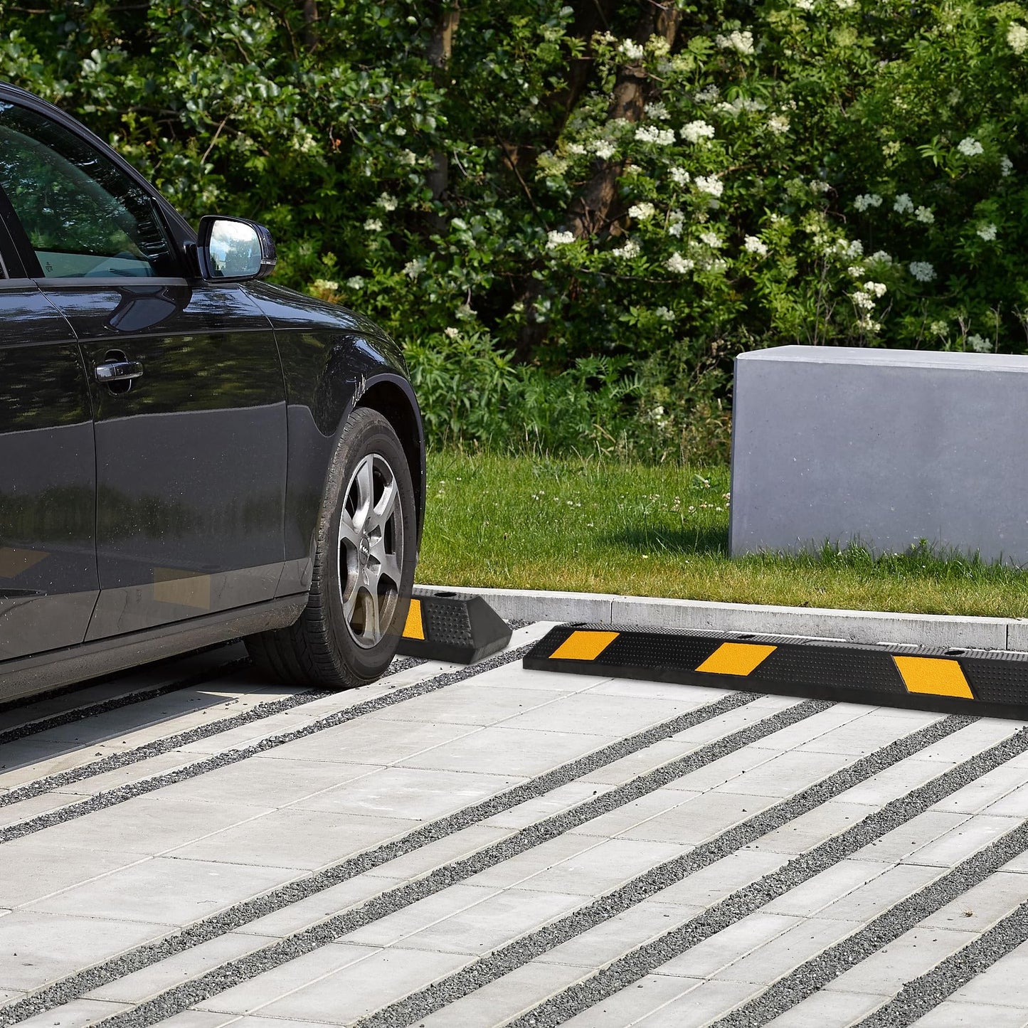 Garvee 72 Inch Rubber Parking Curb Set of 2, Wheel Stopper for Garage and Driveway, Parking Stop Block for Consistent Parking Positioning, 183 x 15 x 10 cm