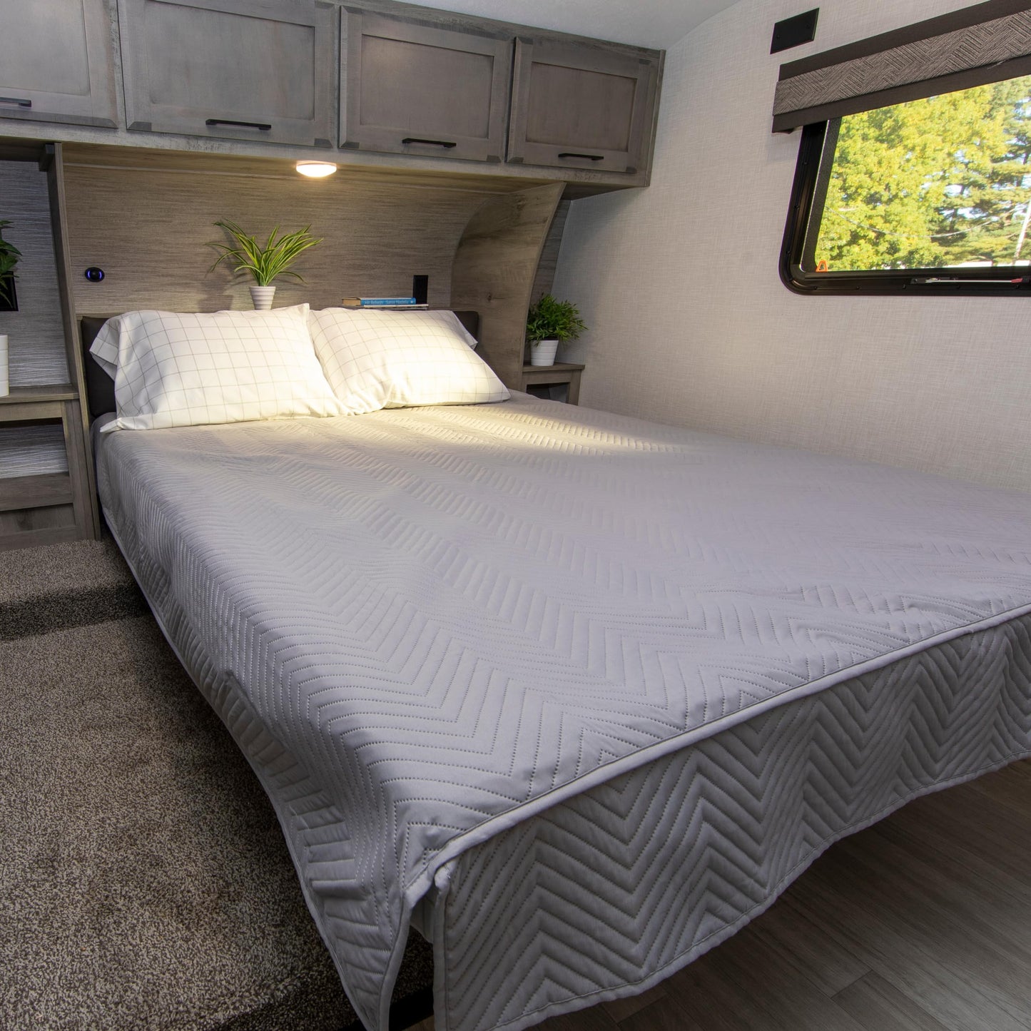 Easy Zzzs™ RV Bedding Set - Narrow King, Grey