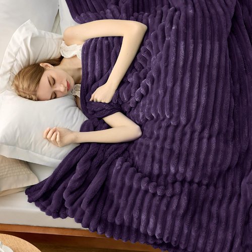 Bedsure GentleSoft Purple Fleece Blanket - Super Soft Cozy King Size 108x90 Inches for Ultimate Comfort
