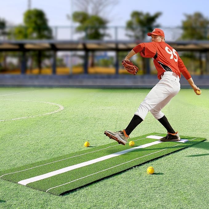 VEVOR 10x3ft Softball/Baseball Pitching Mat with Rubber Mound - Anti-Fade Turf & Anti-Slip Foam Backing, Portable Fastpitch Training Aid for Indoor/Outdoor Practice (Red/Green)