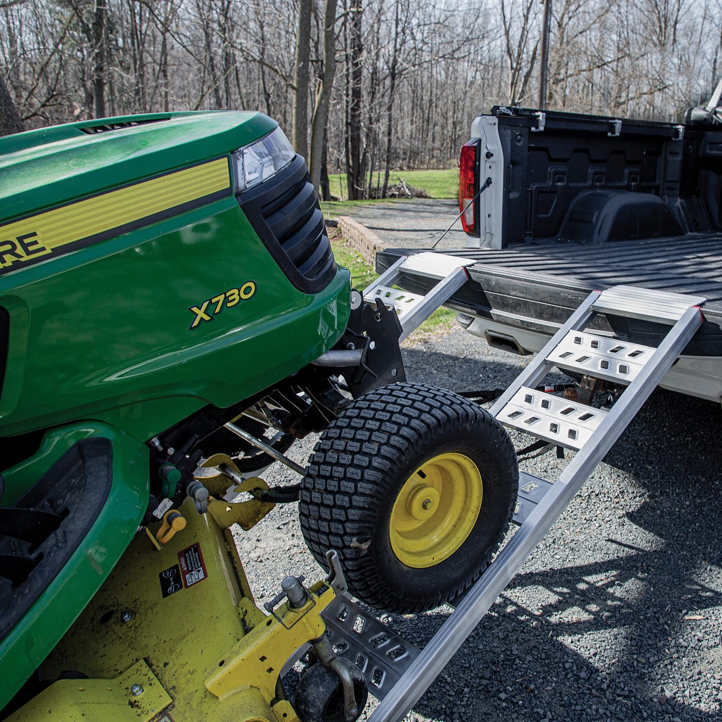 Yutrax® 77” Utility Ramps, High-Strength Extruded Aluminum, 1800 lb. Load Capacity, Lightweight, Versatile, ATV/Riding Lawn Mower Loading, Pair, YR101