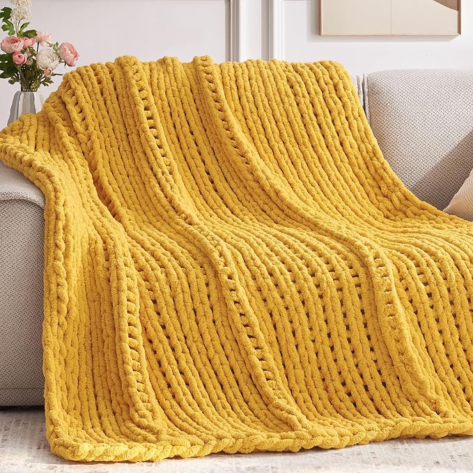 Negwoo Chunky Knit Throw Blanket, 60''*80'' Knitted Throw Chenille Yarn for Bed Couch, Handmade Yellow Crochet Big Thick Blanket, Machine Washable Cute Comfy Blanket for Home Decor