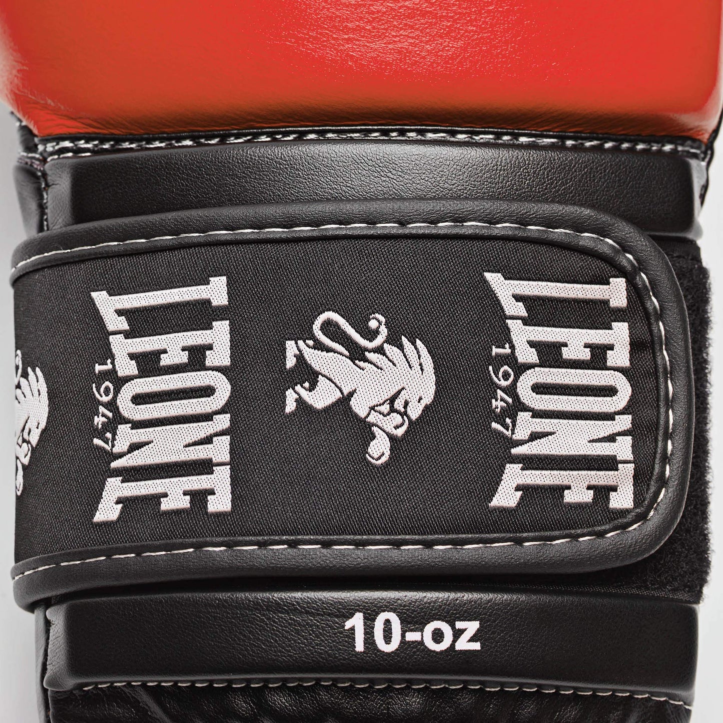 LEONE 1947, Ambassador Boxing Gloves 10oz. GN207