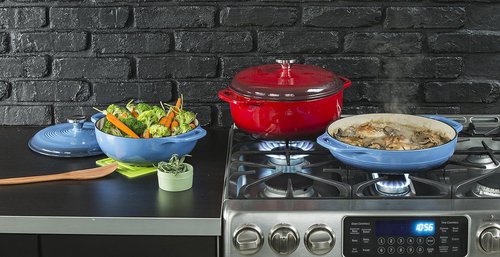 Lodge Enameled Cast Iron Dutch Oven - 4.5 Quart with Lid & Dual Handles - Oven Safe to 500°F | Caribbean Blue