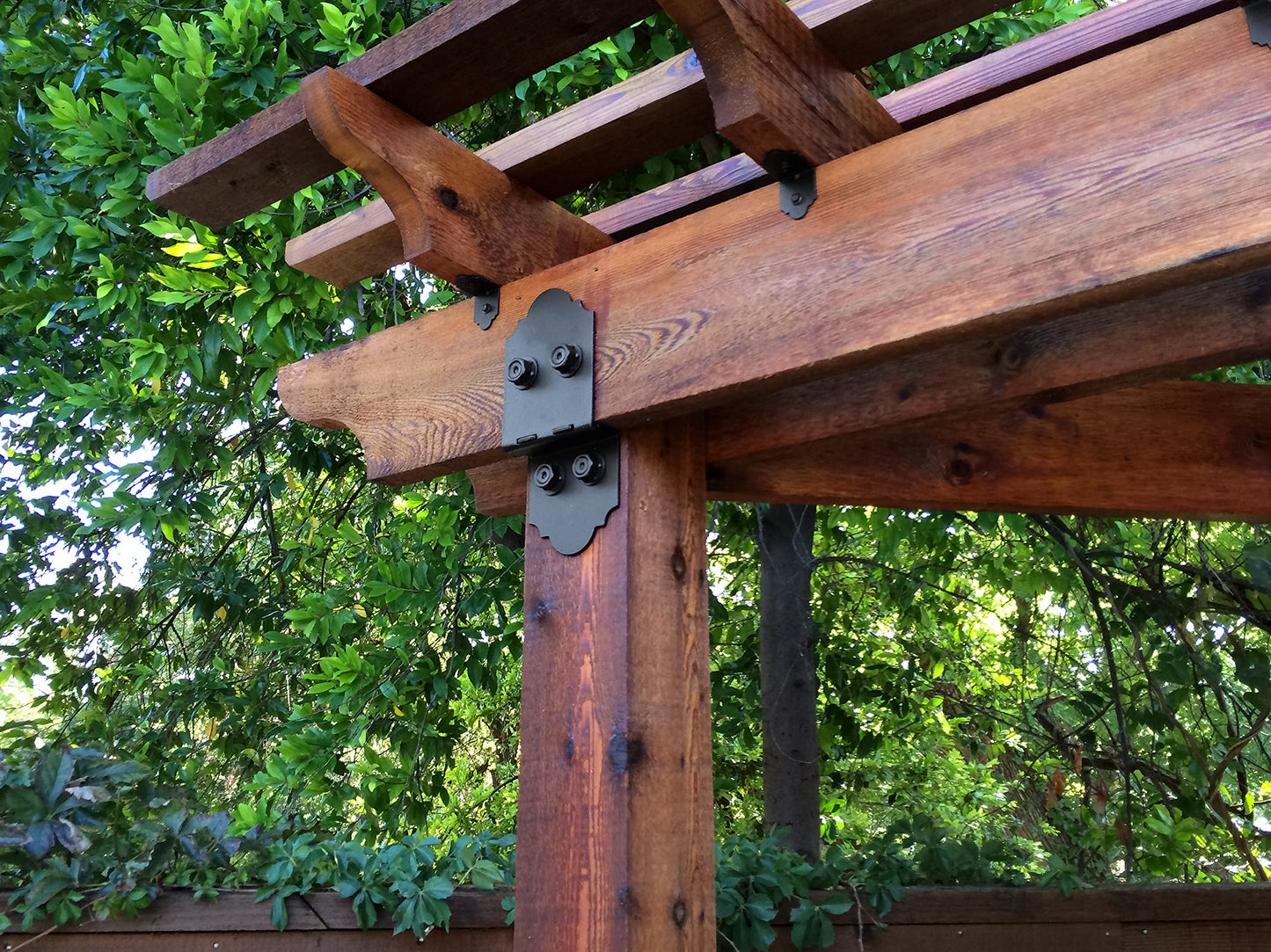 OZCO 2 Pcs Laredo Sunset Post to Beam Connector 8" | Decorative Post to Beam Bracket for Pergola, Pavilion, Deck and Outdoor Wood Structures | Powder-Coated Galvanized Steel Hardware