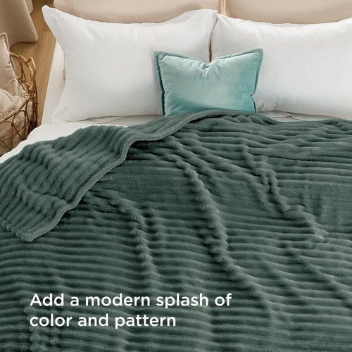 Bedsure GentleSoft Fleece Blanket - Cozy Mallard Green Throw for Couch, 108x90 Inches