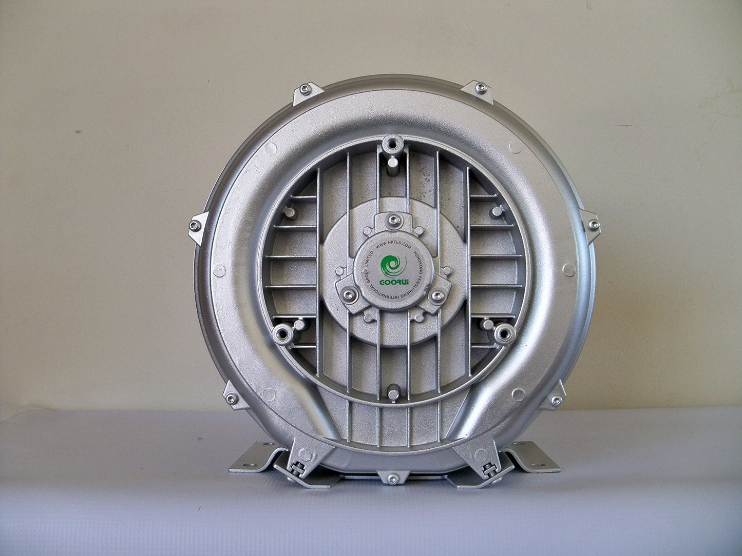 1.1 Hp Regenerative Blower 220V/1Phase, 71 Cfm, 64"H2O press. Goorui-USA GHBH 001 12 1R3
